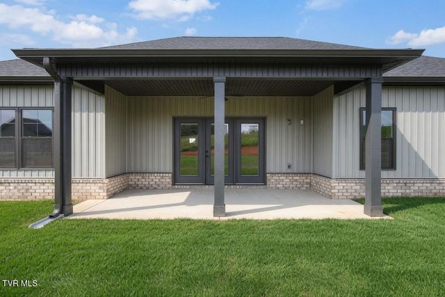 3061 Sawgrass Drive, Jonesborough, TN 37659