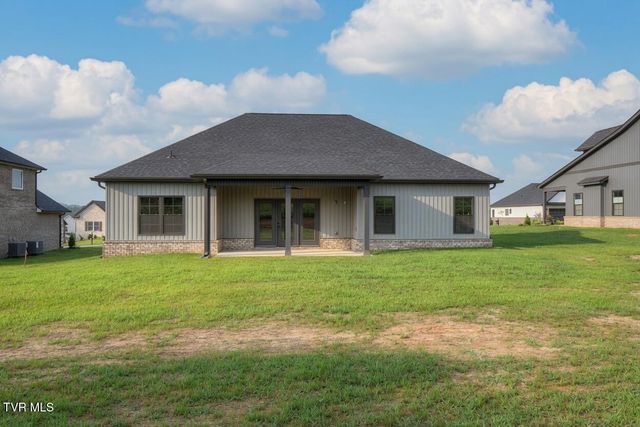 3061 Sawgrass Drive, Jonesborough, TN 37659