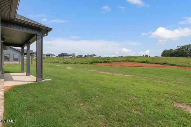 3061 Sawgrass Drive, Jonesborough, TN 37659