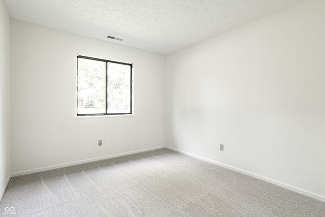 9223 Golden Oaks E, Indianapolis, IN 46260