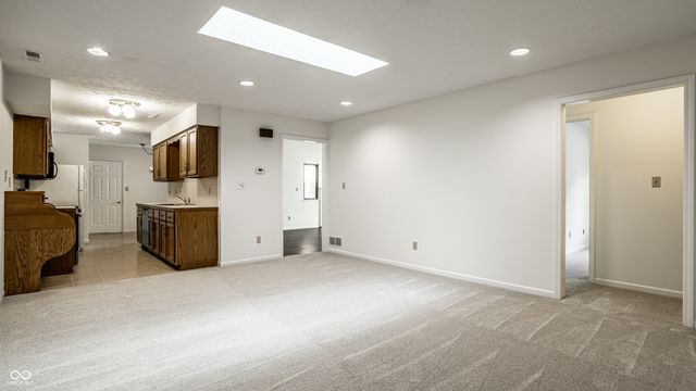 9223 Golden Oaks E, Indianapolis, IN 46260