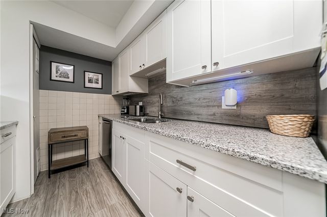 2820 N Bay Drive, Westlake, OH 44145