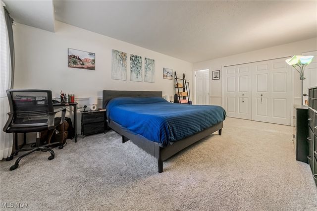 2820 N Bay Drive, Westlake, OH 44145