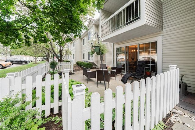 2820 N Bay Drive, Westlake, OH 44145