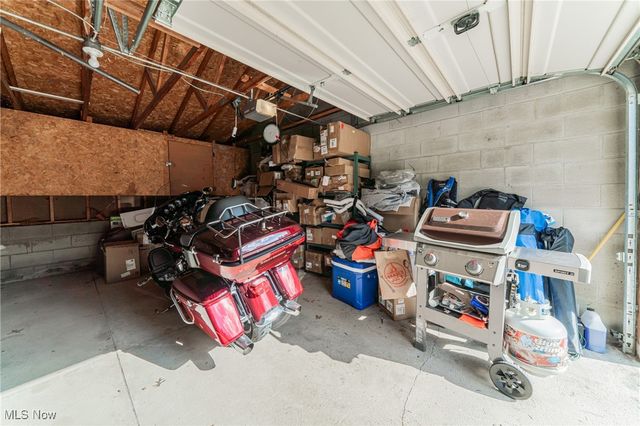 2820 N Bay Drive, Westlake, OH 44145