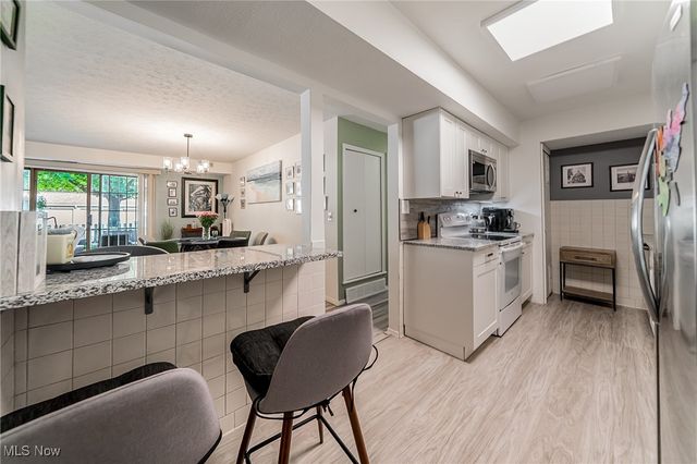 2820 N Bay Drive, Westlake, OH 44145