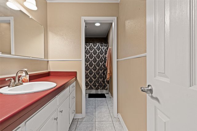 2207 Pinecrest, Gladewater, TX 75647