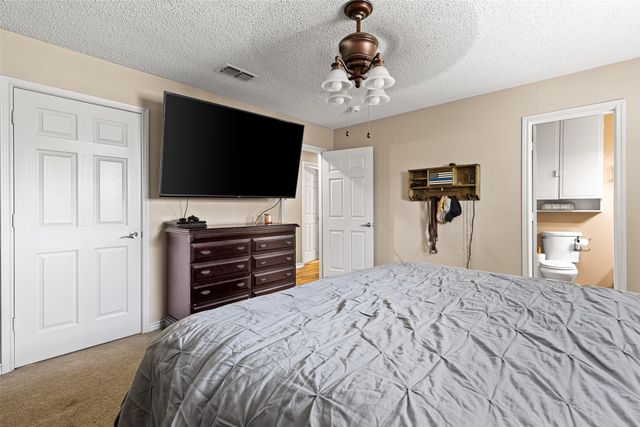2207 Pinecrest, Gladewater, TX 75647