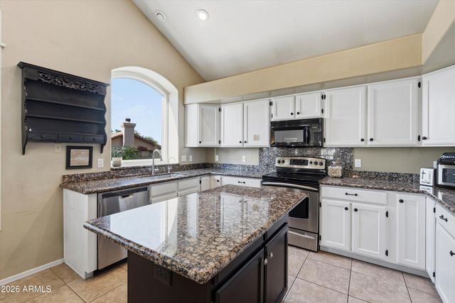 9922 N 57TH Lane, Glendale, AZ 85302