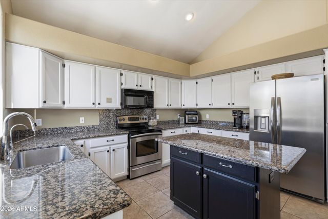 9922 N 57TH Lane, Glendale, AZ 85302