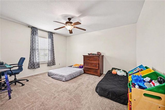 19205 Switchgrass Drive, Smithville, MO 64089