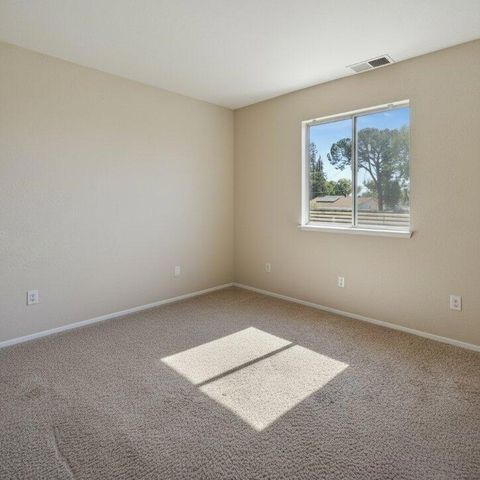 8052 Omega Way, Stockton, CA 95212