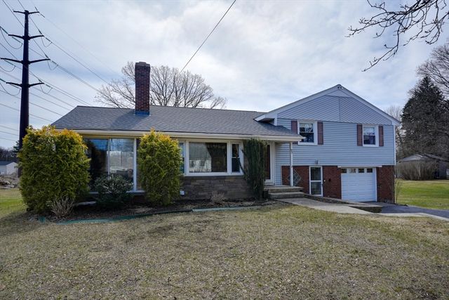 95 Grove St, Shrewsbury, MA 01545