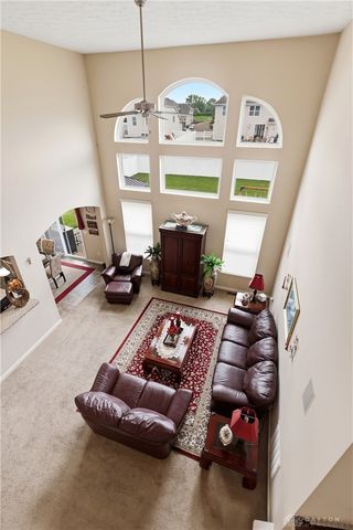 4236 Silver Oak Way, Huber Heights, OH 45424