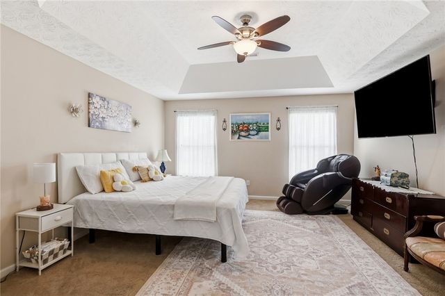 4236 Silver Oak Way, Huber Heights, OH 45424
