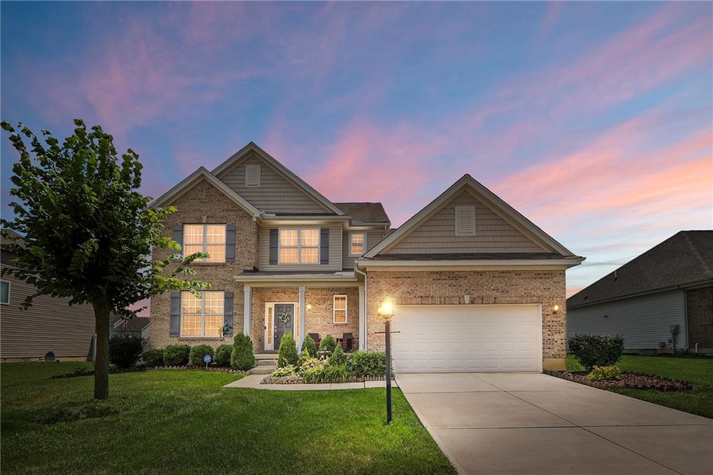 4236 Silver Oak Way, Huber Heights, OH 45424