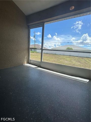 3301 Skyline BLVD 3301, Cape Coral, FL 33914