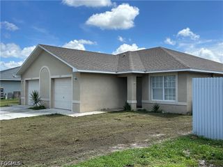 3301 Skyline BLVD 3301, Cape Coral, FL 33914