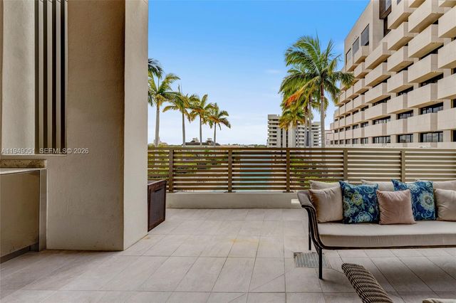 515 Valencia Ave 604, Coral Gables, FL 33134