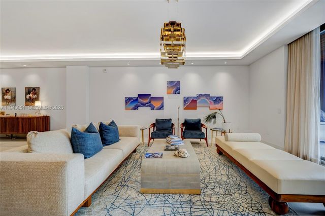 515 Valencia Ave 604, Coral Gables, FL 33134