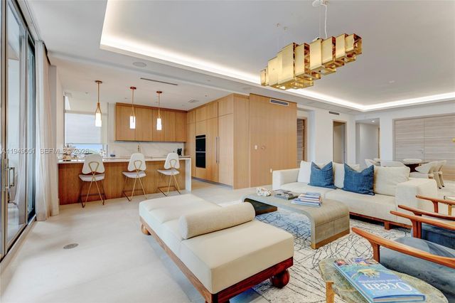 515 Valencia Ave 604, Coral Gables, FL 33134