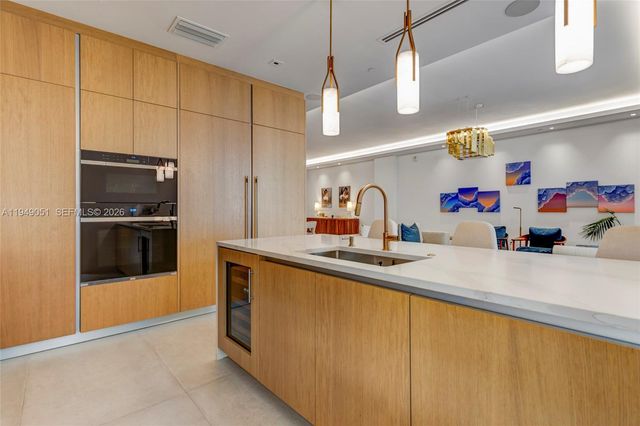 515 Valencia Ave 604, Coral Gables, FL 33134