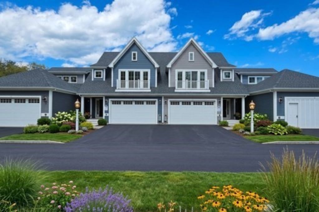 33 Yellowcress, Plymouth, MA 02360