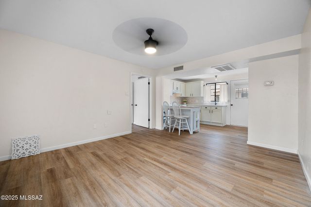 435 S Paseo Lobo Unit B, Green Valley, AZ 85614