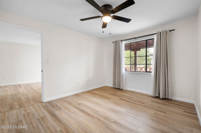 435 S Paseo Lobo Unit B, Green Valley, AZ 85614