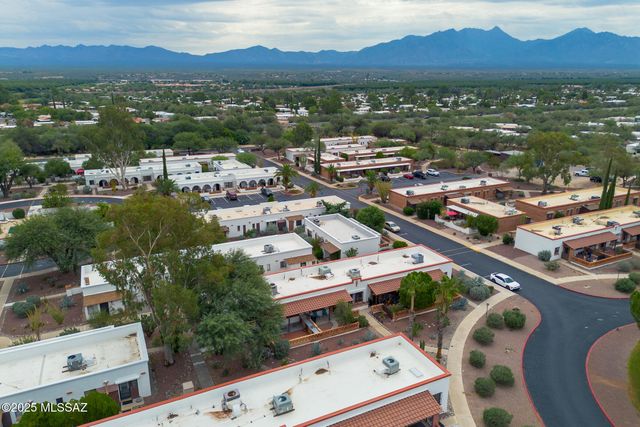 435 S Paseo Lobo Unit B, Green Valley, AZ 85614