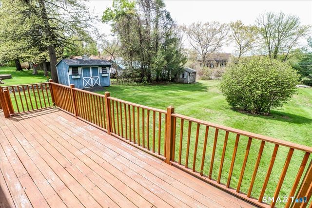 6 Longview Avenue, Danbury, CT 06811
