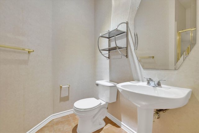 4213 Forestedge Drive, Grand Prairie, TX 75052