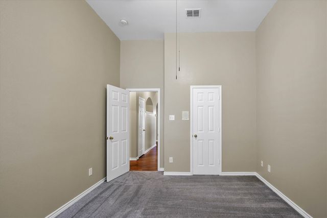 4213 Forestedge Drive, Grand Prairie, TX 75052
