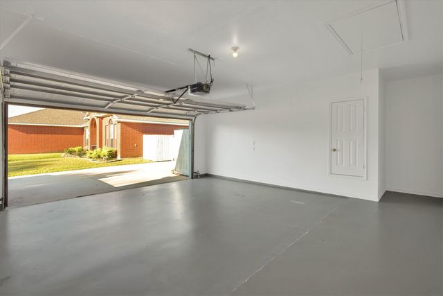 4213 Forestedge Drive, Grand Prairie, TX 75052