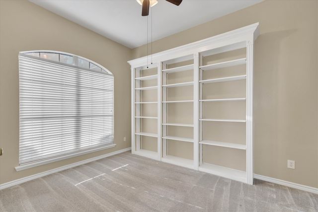 4213 Forestedge Drive, Grand Prairie, TX 75052