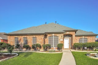 4213 Forestedge Drive, Grand Prairie, TX 75052