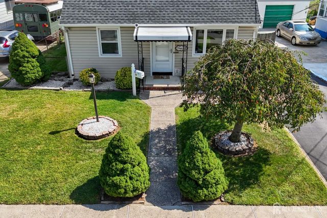 190 Jackson Avenue, Edison, NJ 08837