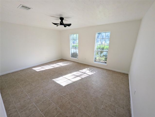 809 Glen Hollow Drive, Conroe, TX 77385