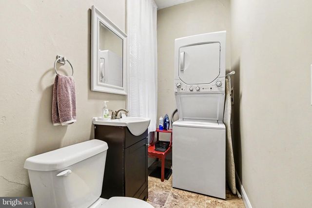 328 N COLLEGE ST, Carlisle, PA 17013