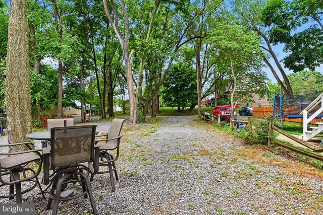 328 N COLLEGE ST, Carlisle, PA 17013