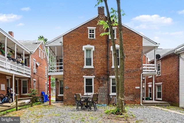 328 N COLLEGE ST, Carlisle, PA 17013