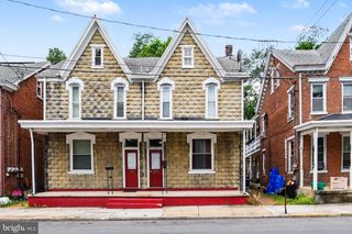 328 N COLLEGE ST, Carlisle, PA 17013