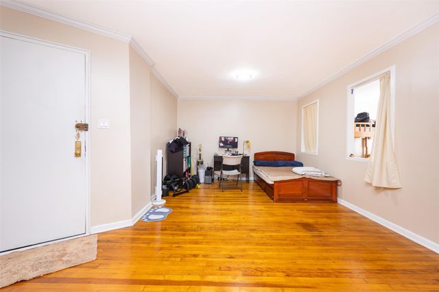 140-35 Beech Avenue 7B, Flushing, NY 11355