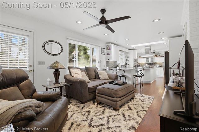 5060 Oneida Drive, Independence Charter Township, MI 48348