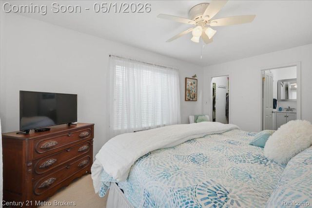 5060 Oneida Drive, Independence Charter Township, MI 48348