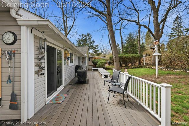 5060 Oneida Drive, Independence Charter Township, MI 48348