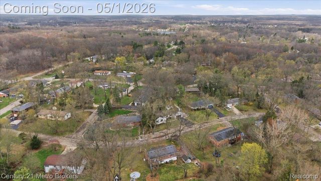 5060 Oneida Drive, Independence Charter Township, MI 48348