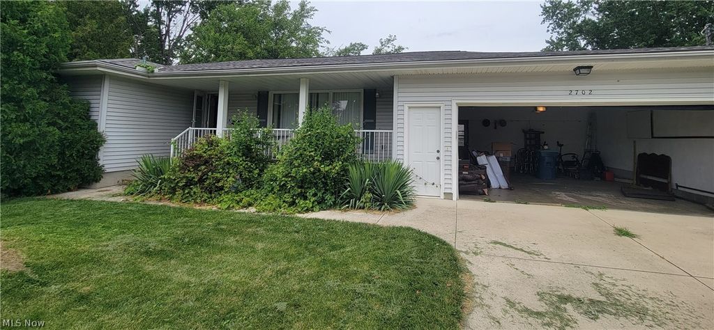 2702 Idlewood Place, Lorain, OH 44052