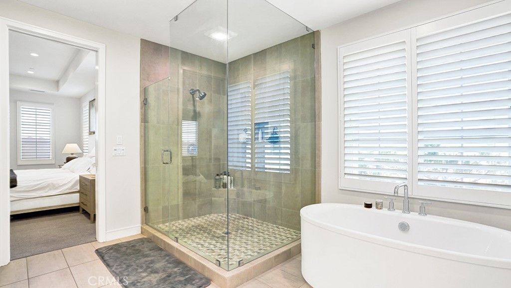 Image 23 of property listing at 163 Linda Vista, Irvine, CA 92618