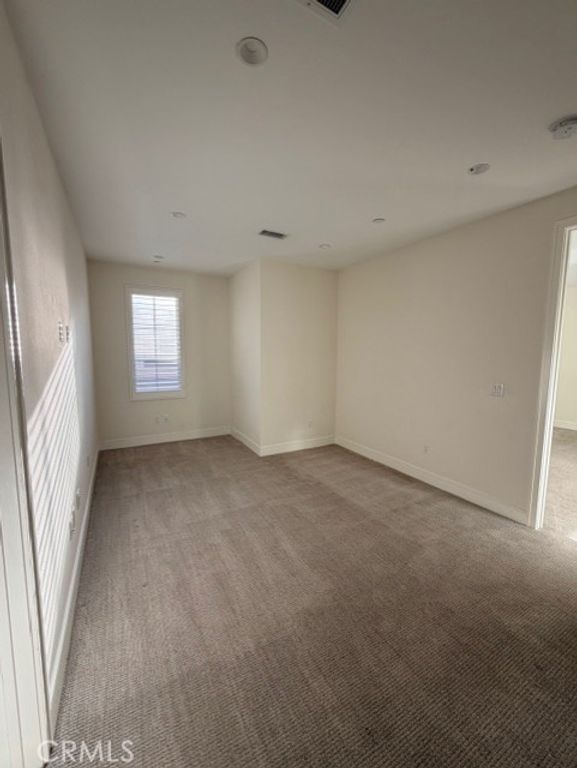 Image 35 of property listing at 163 Linda Vista, Irvine, CA 92618